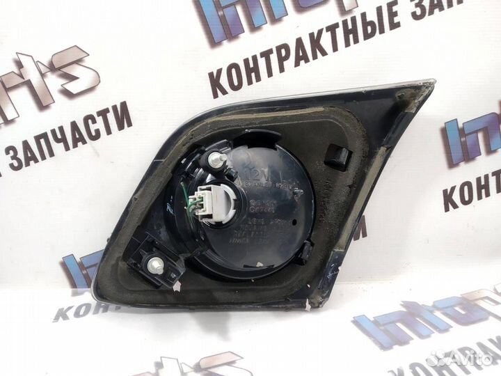 Фонарь крышки багажника левый Mazda 3 BK 2007