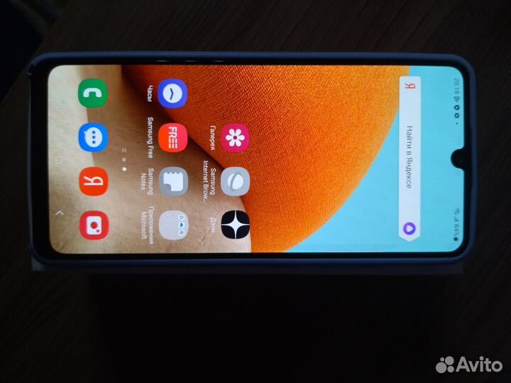 Смартфон Samsung Galaxy A32 4/64GB