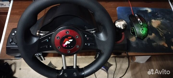 Продам руль игровой с педалями и кпп