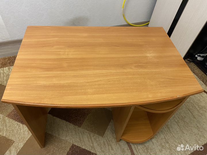 Компьютерный столик бу