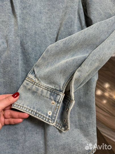 Джинсовая рубашка