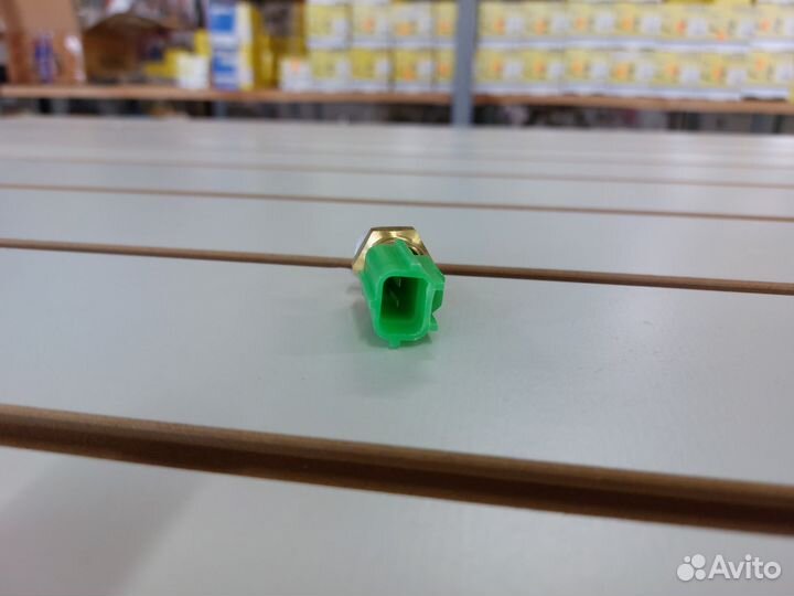 Датчик темп. охл. жидк. Ford/Jaguar/Toyota/Mazda