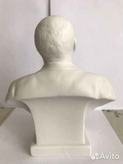 Бюст Ленина СССР