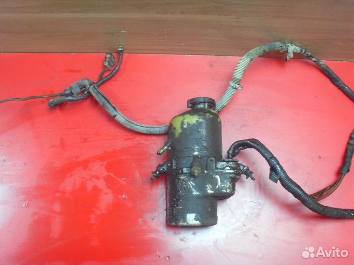 Насос гидроусилителя 5948067 Opel Astra H