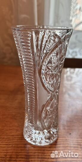 Хрустальная ваза для цветов
