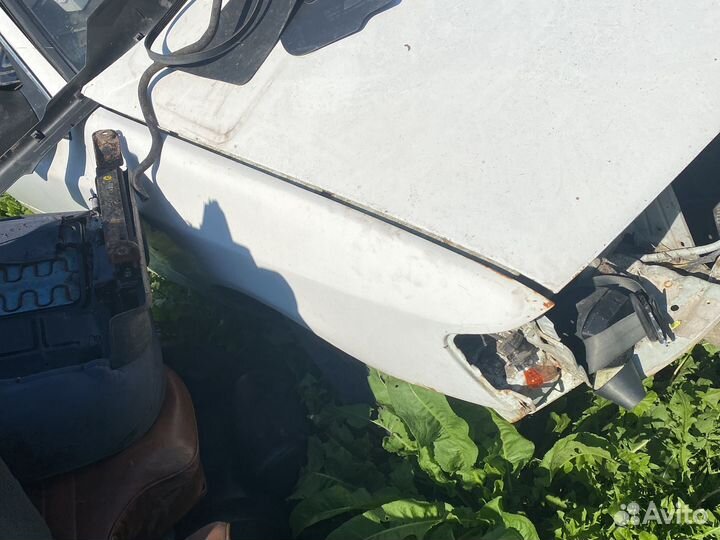 Крыло ford scorpio