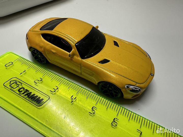 Машинки Hot Wheels