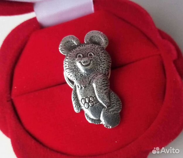 Знак, значок серебро 925. Олимпийский мишка. Спорт