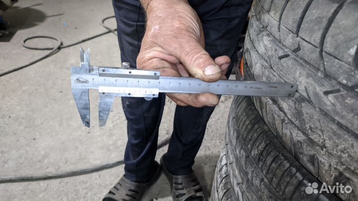 Toyo Tranpath Ne 215/75 R16