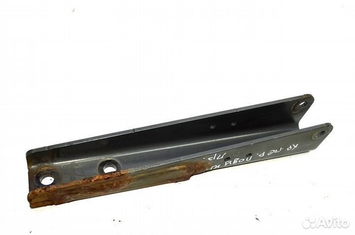 Кронштейн амортизатора кабины, передний правый mer