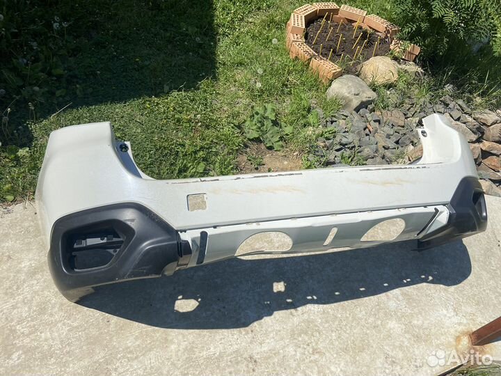 Бампер задний Subaru legacy