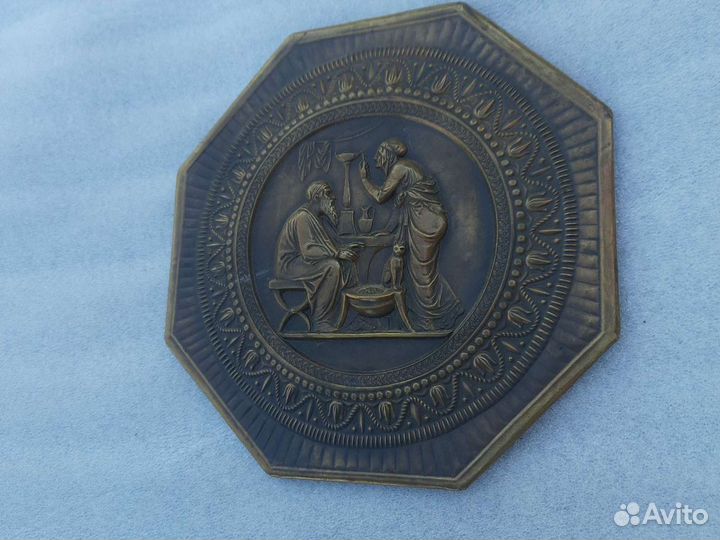 Настенное панно барельеф старик со старухой