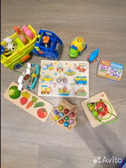 Развивающие игрушки