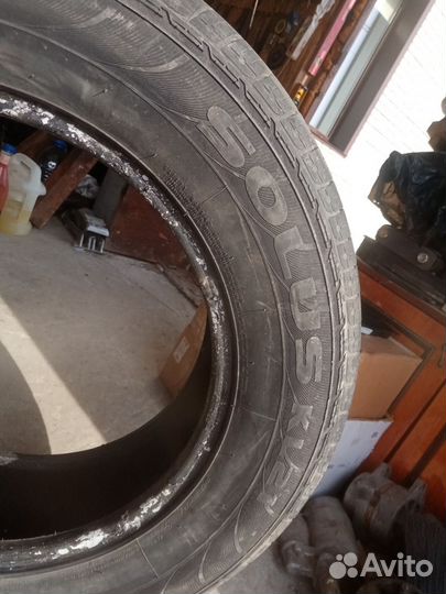 Kumho Solus KL21 235/65 R17 104