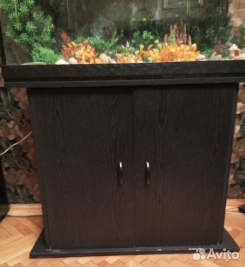 Аквариум с тумбой бу