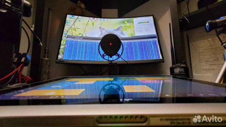 Игровой изогнутый монитор 27'' Samsung CRG5 240 гц