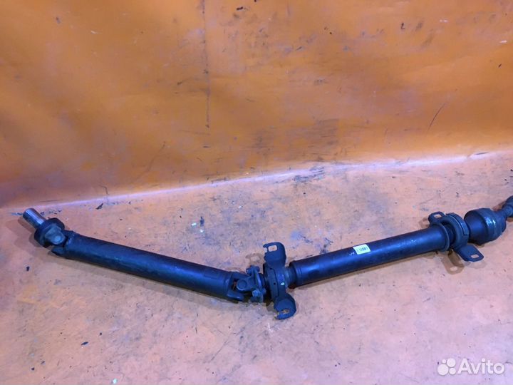 Кардан 37100-21110 на Toyota Caldina AZT246W 1AZ-F