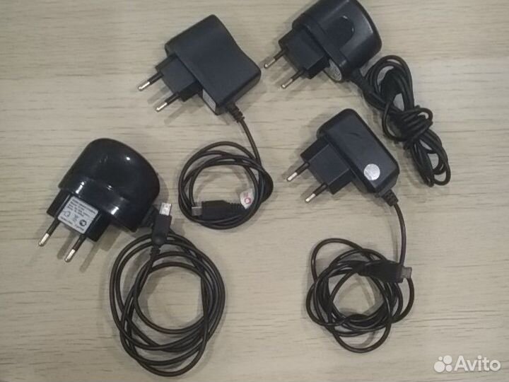 Зарядник для телефона 5в
