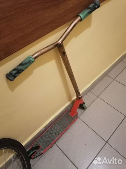 Трюковой самокат