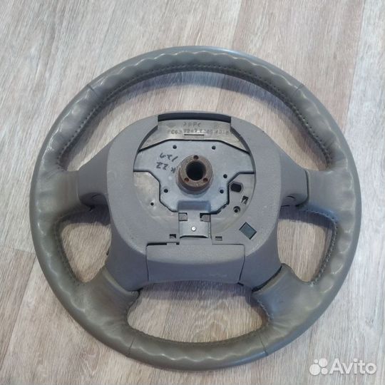 Рулевое колесо nissan