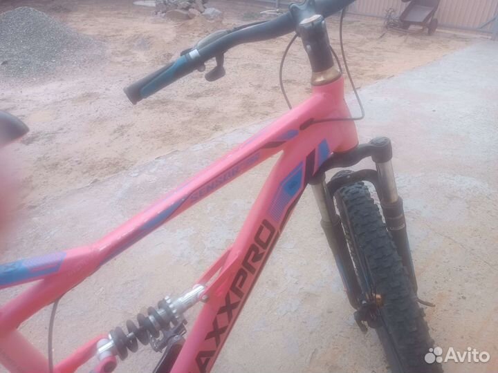 Велосипед maxxpro