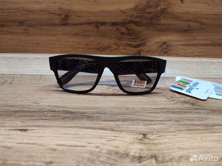 Солнцезащитные очки для мальчика