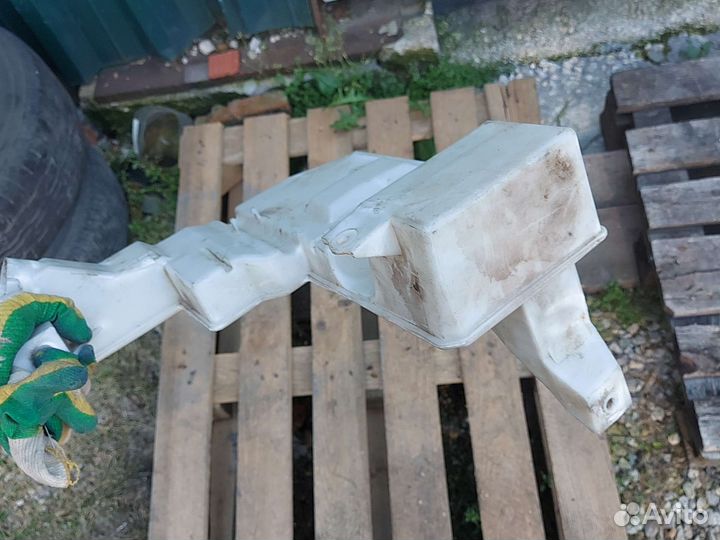 Бачок омывателя Хонда Цивик 5D