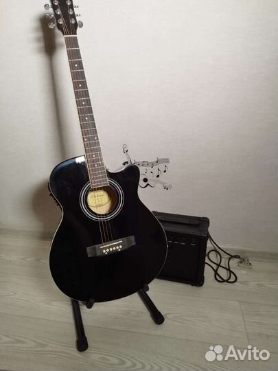 Электроакустическая гитара с комплектом 3 в 1