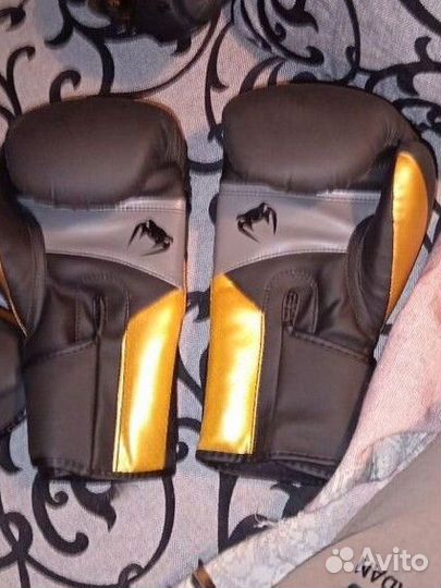 Комплект для кикбоксинга