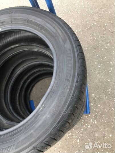 Bridgestone Turanza T001 215/55 R17