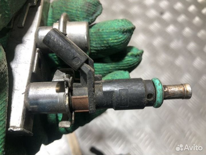 Форсунка двигателя S350 221