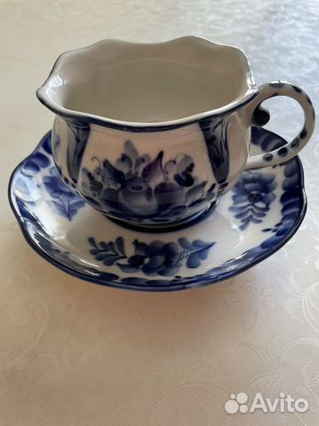 Фарфоровая чайная пара Гжель