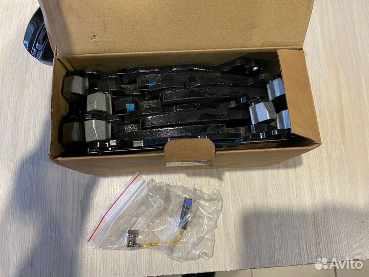 Тормозные колодки mercedes оригинал перед