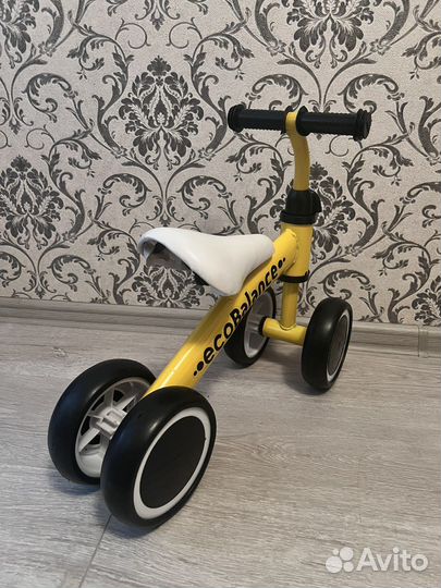 Беговел для малышей ecobalance