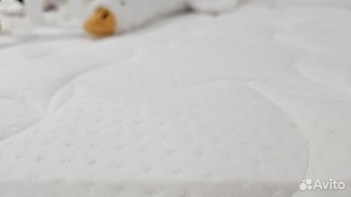 Happy Baby матрас + наматрасник