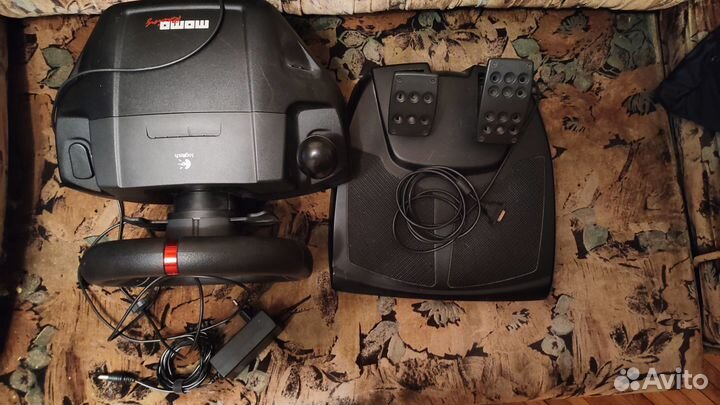 Logitech momo racing