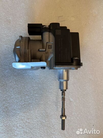 Актуатор ауди Фольксваген пассат шкода 06l145612K