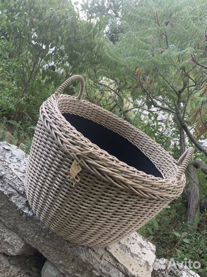 Дровница для камина