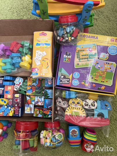 Развивающие игрушки для малышей