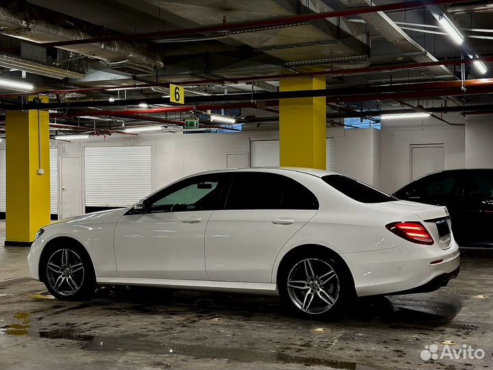Аренда Mercedes E220d без водителя