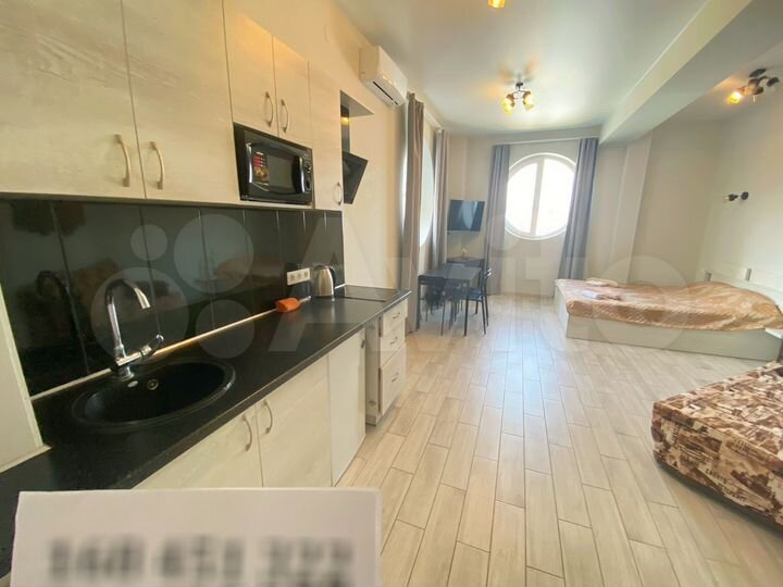 Квартира-студия, 42 м², 4/10 эт.