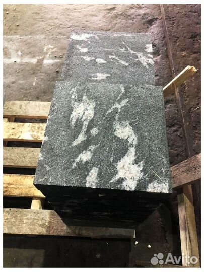 Гранит исетский