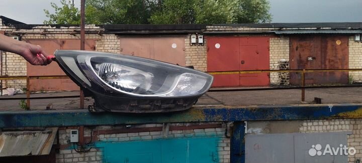 Фара для hyundai Солярис 2