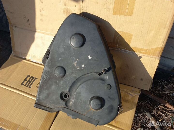 VW T4 кожух 028109143К/123С ремня грм верх в сборе