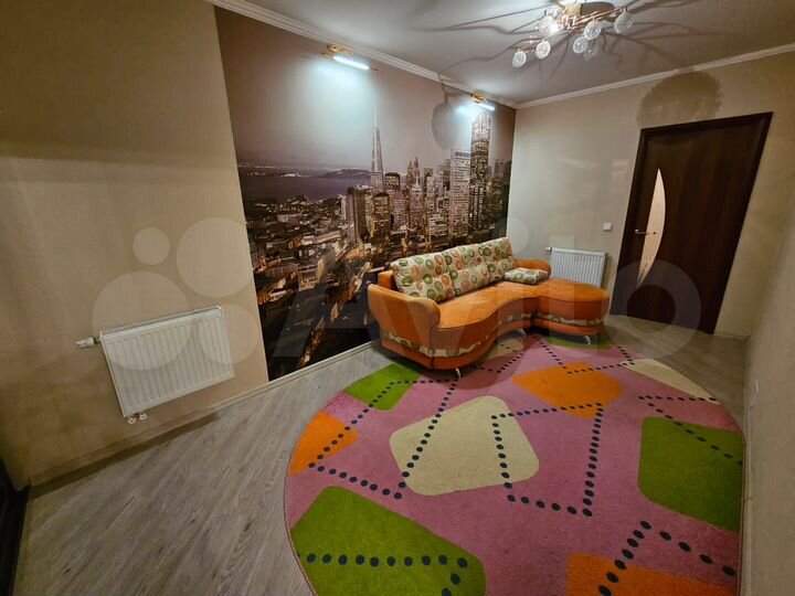 3-к. квартира, 80,3 м², 1/6 эт.