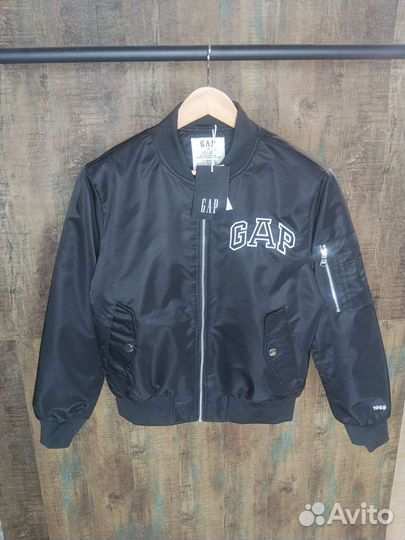 Куртка бомбер gap