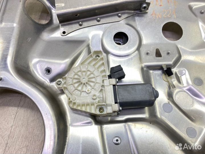 Стеклоподъемник двери задний правый Mercedes S