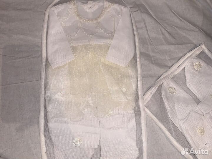 Комплект на выписку для девочки