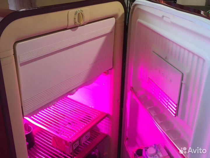 Ретро холодильник ЗИЛ Москва