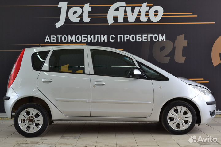 Mitsubishi Colt 1.5 МТ, 2004, 203 288 км